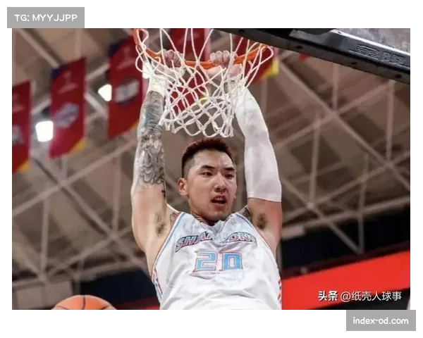 福建黎伊扬单场13分6抢断 防守端表现突出